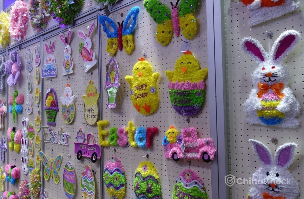 Festive decorations at Canton Fair phase 2